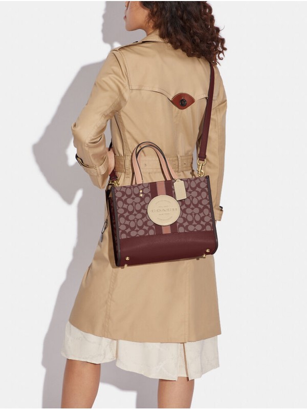 Сумка COACH Dempsey Tote 22 C8417-1 In Signature Jacquard With Stripe And Coach Patch Small Сумка COACH Dempsey Tote 22 C8417-1 In Signature Jacquard With Stripe And Coach Patch Small