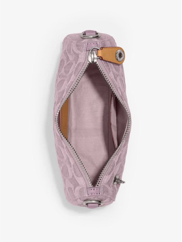 Сумка COACH Swinger Shoulder Bag In Signature Monogram Denim Medium Сумка COACH Swinger Shoulder Bag In Signature Monogram Denim Medium