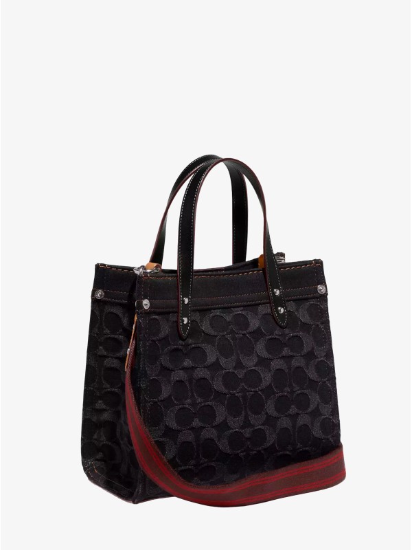 Сумка COACH Washed denim Cotton Field Tote In Signature Canvas Medium Сумка COACH Washed denim Cotton Field Tote In Signature Canvas Medium