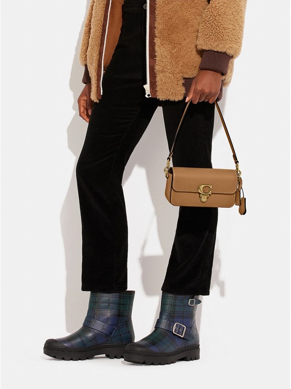 Сумка COACH Studio Baguette Bag Small Сумка COACH Studio Baguette Bag Small