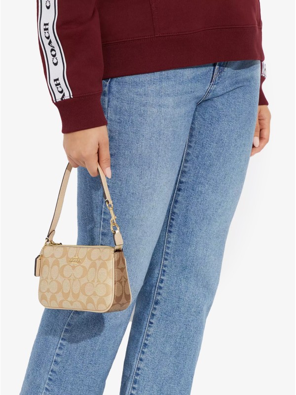 Сумка COACH Nolita In Colorblock Signature Canvas Medium Сумка COACH Nolita In Colorblock Signature Canvas Medium